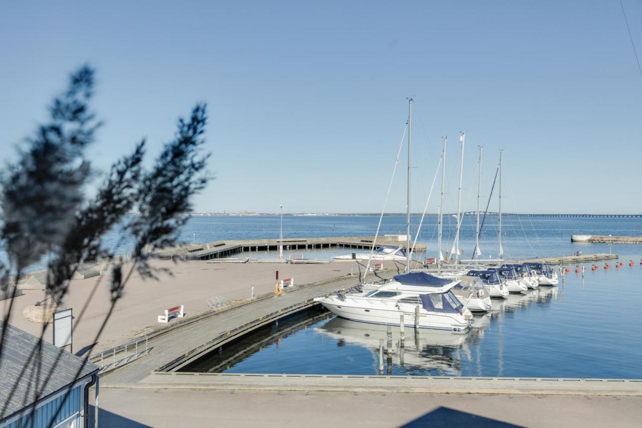 Hotell Hamnen Farjestaden Exterior photo